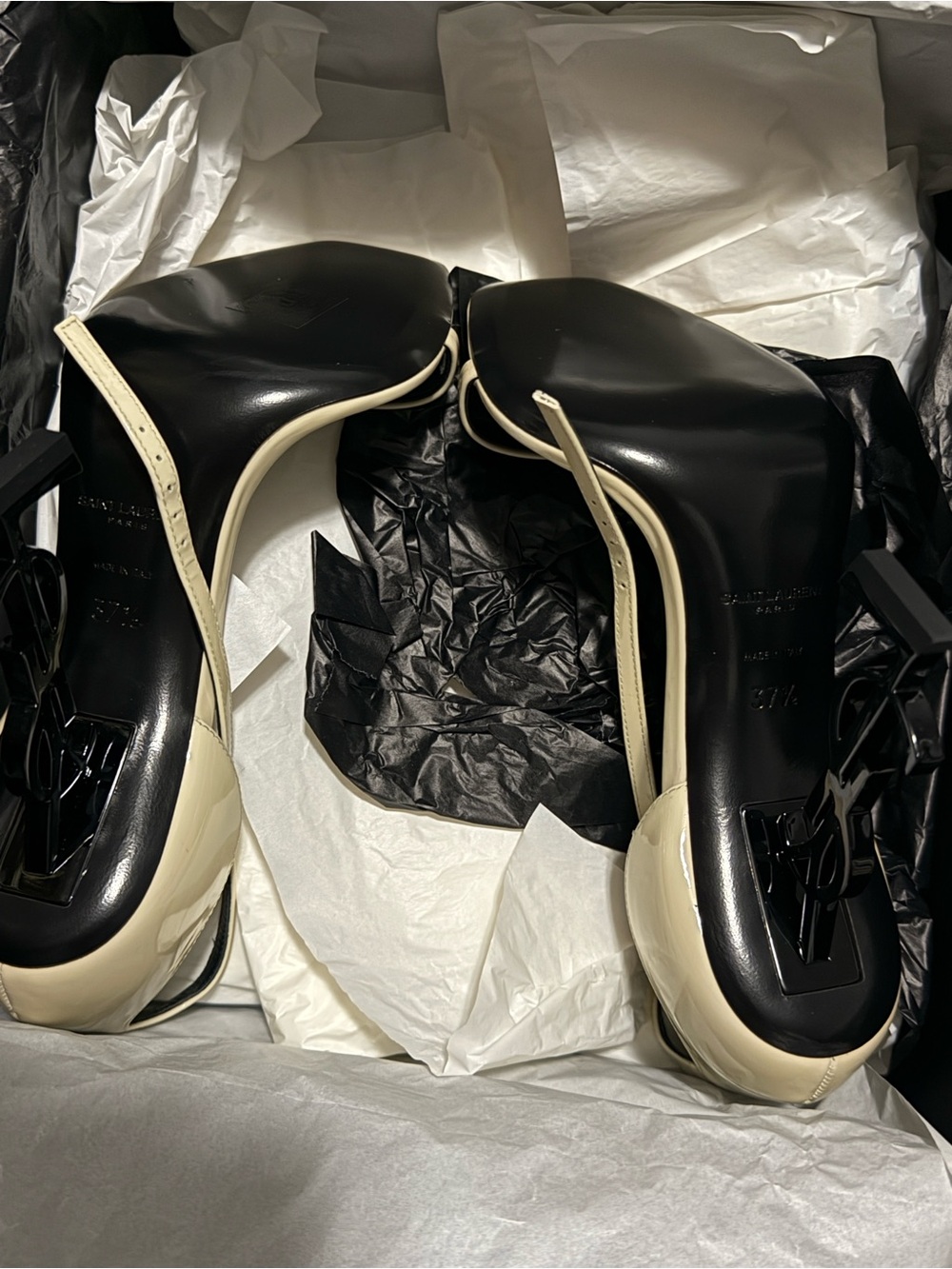 “Opyum” Saint Laurent Ivory Patent Leather Heels - Picture 3 of 5